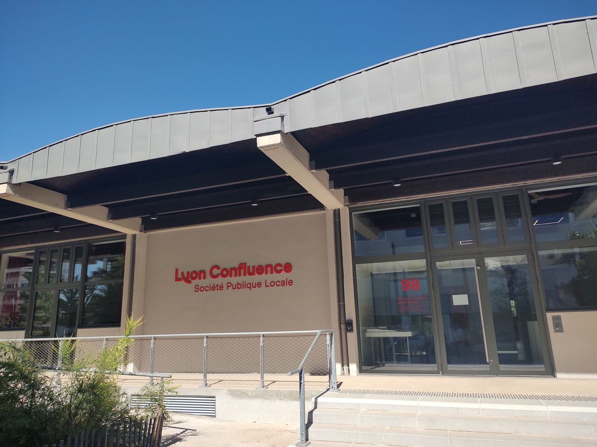 MED COLOURS tweet media