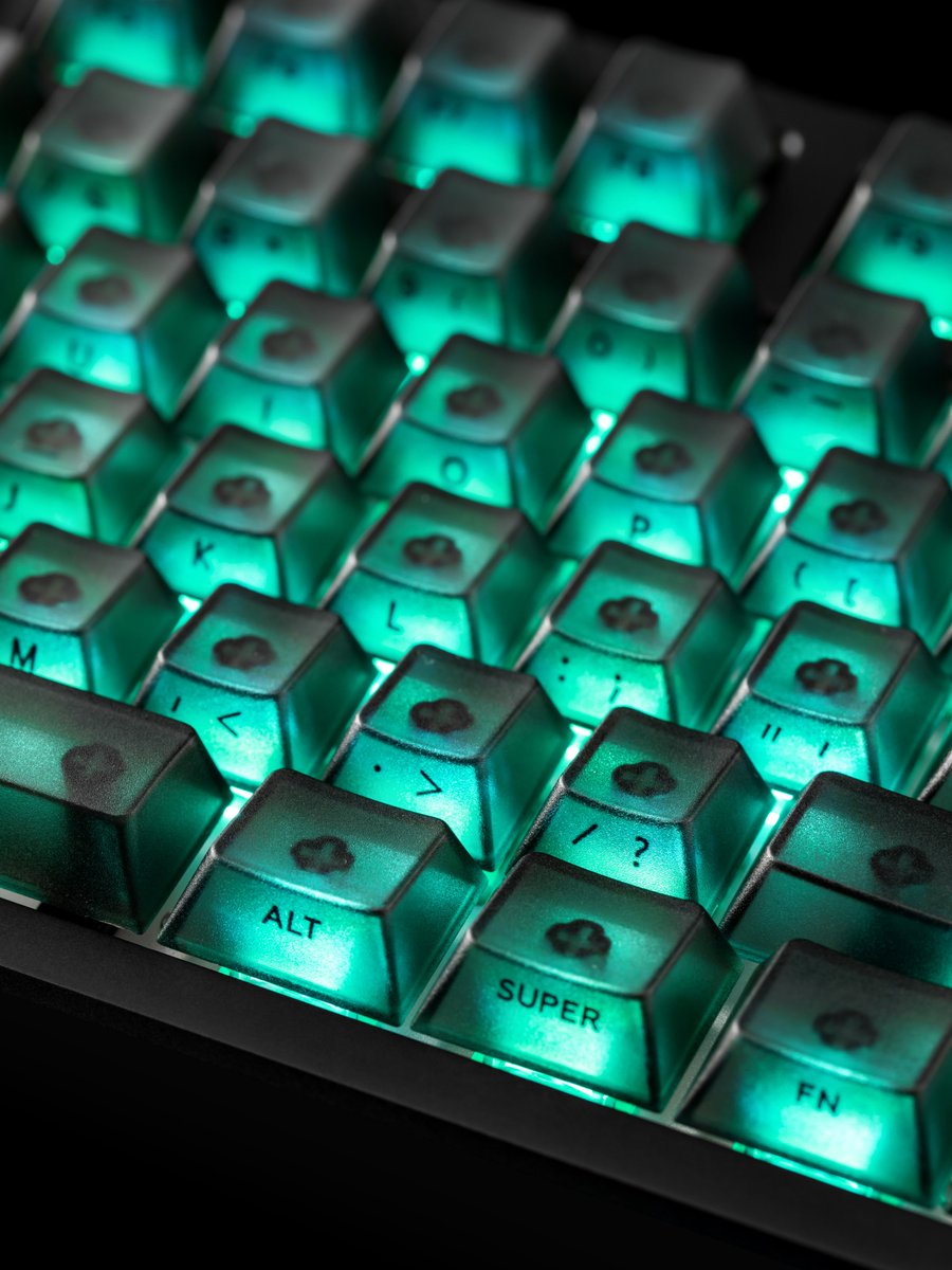 iQunix's tweet image. EZ80 Dark Side RS  
Immerse in the Dark. Win in the Light. ✨
iqunix.com/products/iquni…