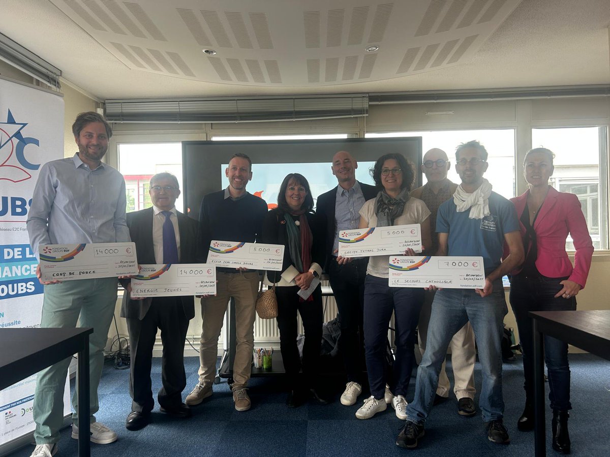 EDF Bourgogne-Franche-Comté (@edf_bfc) on Twitter photo 🖋️<a href="/munozdormoy/">Carmen Munoz-Dormoy</a> remet à 5 associations lauréates bisontines une aide financière @fondation_EDF pour un montant total de 52 000 € en présence d'Élise Moreau Présidente du Ceser BFC.
Fin 2024, 21 projets ont été désignés lauréats pour une enveloppe régionale de 150 000 €. 🖋️<a href="/munozdormoy/">Carmen Munoz-Dormoy</a> remet à 5 associations lauréates bisontines une aide financière @fondation_EDF pour un montant total de 52 000 € en présence d'Élise Moreau Présidente du Ceser BFC.
Fin 2024, 21 projets ont été désignés lauréats pour une enveloppe régionale de 150 000 €.