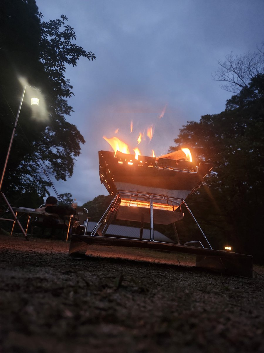 キャンプといえばコレ