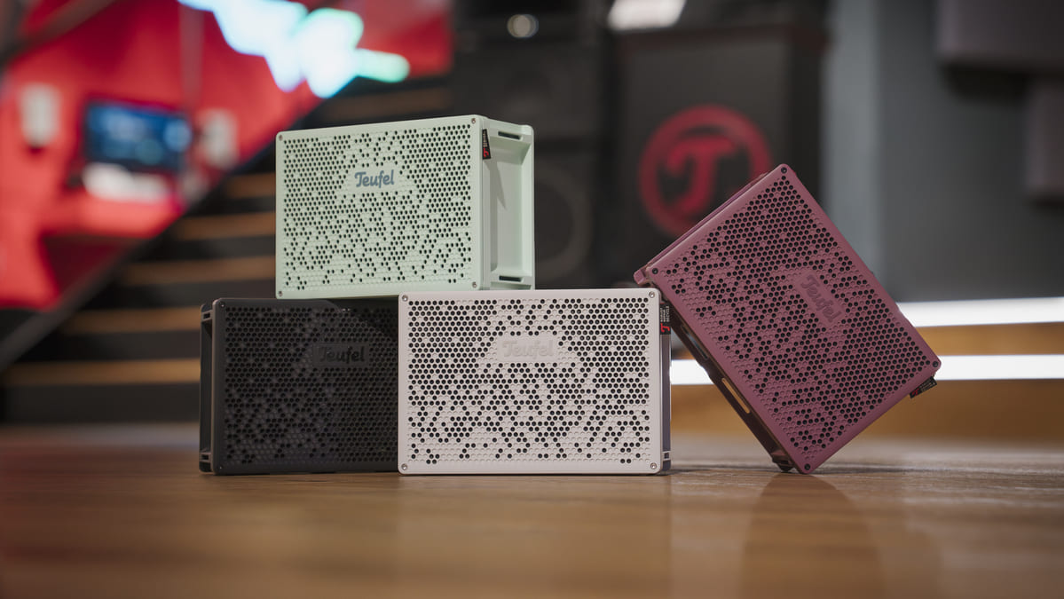 CeotechI's tweet photo. Teufel MYND: altoparlante Bluetooth sostenibile e riparabile
#Altoparlante #ElettronicaDiConsumo #EQ #GadgetTech #IP67 #Modulare #Notizie #Riparabilità #Sostenibilità #Speaker #SpeakerPortatile #Tech #TechNews #Tecnologia #Teufel #TeufelMYND
https://t.co/XzXEsKBPD2 https://t.co/ksD60kmHFt