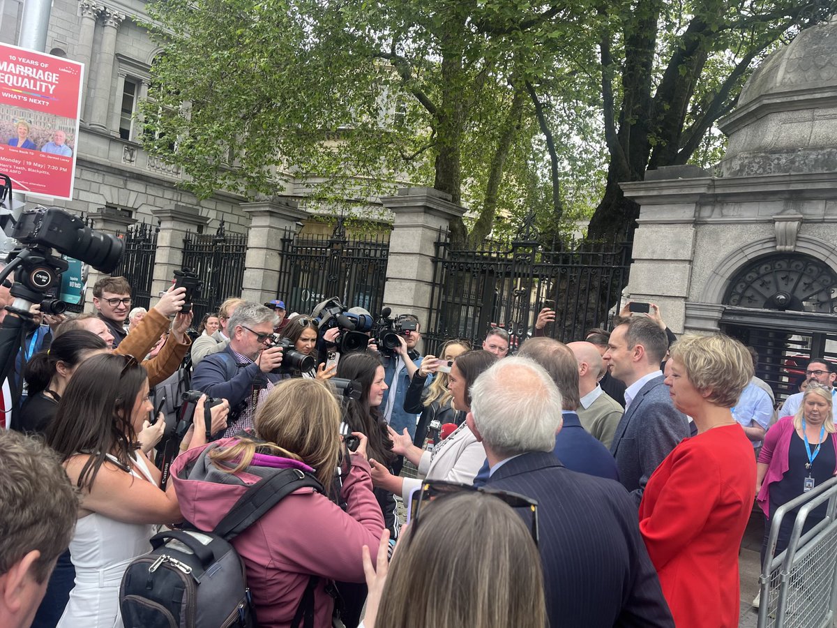 Opposition leaders outside Dáil pledging support to Cara Darmody ⁦<a href="/rtenews/">RTÉ News</a>⁩
