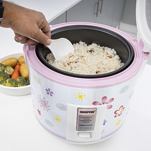 GeepasUganda's tweet photo. The rice cooker healthily while preserving the nutrients. Perfect for cooking all types of rice - including Arborio, jasmine, white, basmati, long-grain etc. Ideal for family dining, batch cooking, and meal preparing.
Call
0779514214,
0707080087
Troll free :0800344300
#MasterC https://t.co/fsh4bakevr