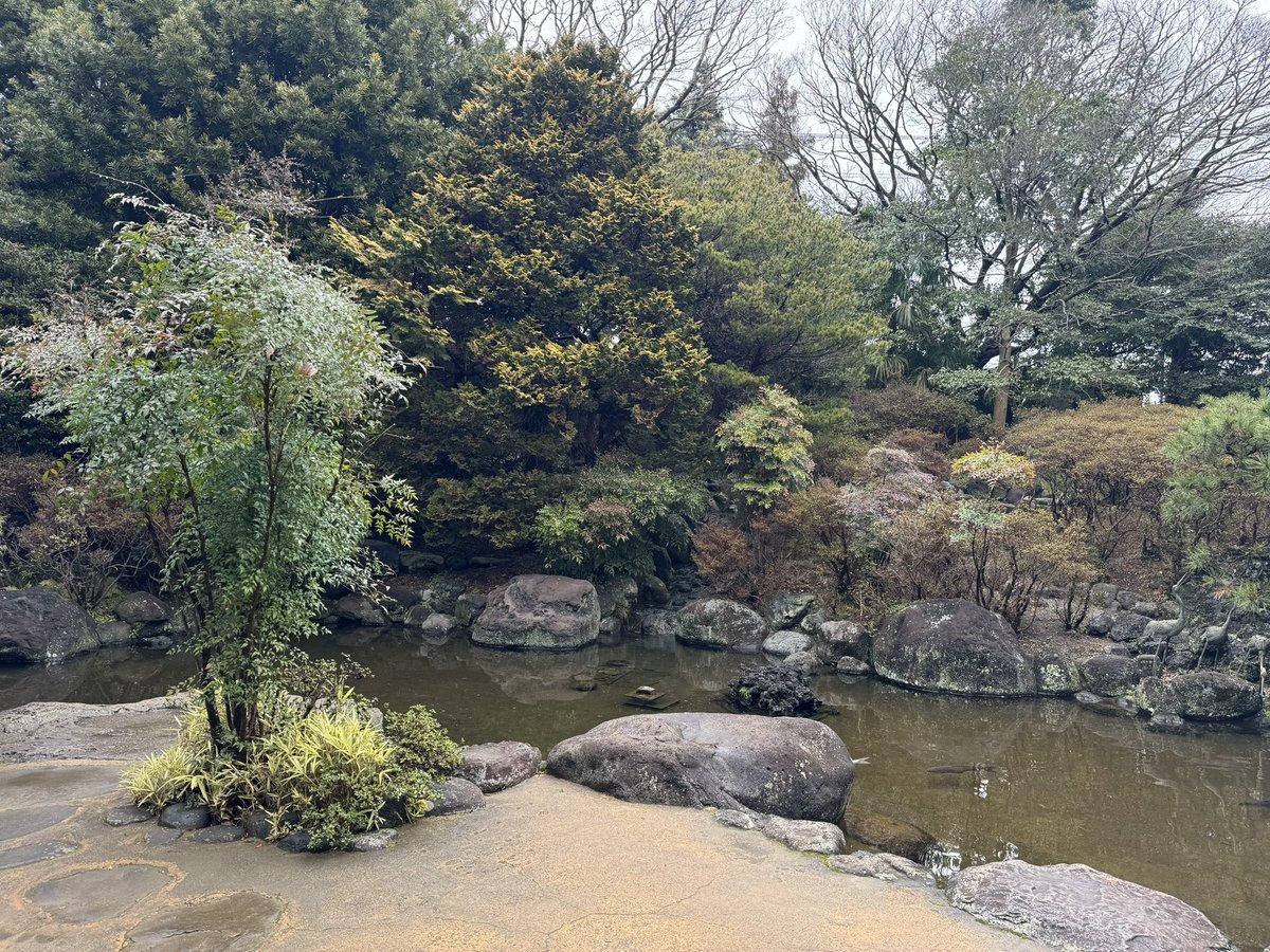H_Yuri_28's tweet photo. 高野邸池泉回遊式庭園
#MDDはいいぞ #うちのこかわいい #ドール #ドールオーナーさんと繋がりたい #mtっ娘 #柿田川公園 #庭園 #高野邸池泉回遊式庭園 #清水町 https://t.co/tZEru6gsiv