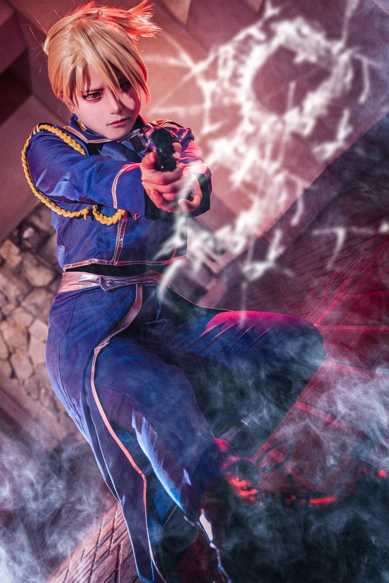 リザ・ホークアイ