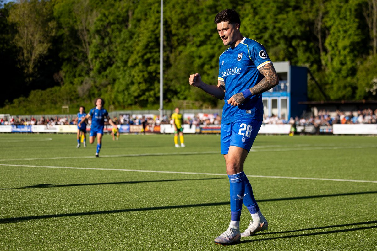 1⃣3⃣ goals
7⃣ assists
🔜 European tour

Not a bad first season with the Bluebirds for Ben! 🔥