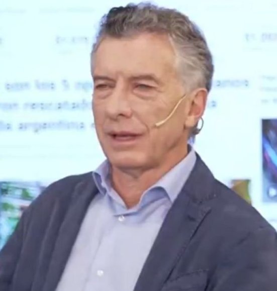 🤶✂️ | Javo, ya lo jubilaste, ahora cortale la jubilación de privilegio y que se vaya a llorar a la hidrovía...