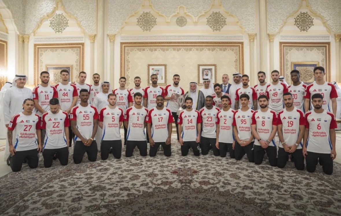 أعملوا من أجل ان تبتسم البديع دائماً ❤️ .