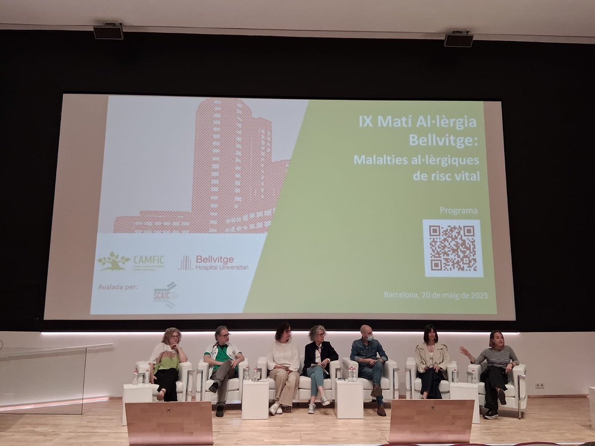 💬 Discussió 1a taula a #MatíAl·lèrgiaBellvitge amb un debat ric i necessari sobre: #Asma i crisis greus, angioedema i mastocitosi. Una mirada compartida per avançar en la gestió de casos de risc vital.
