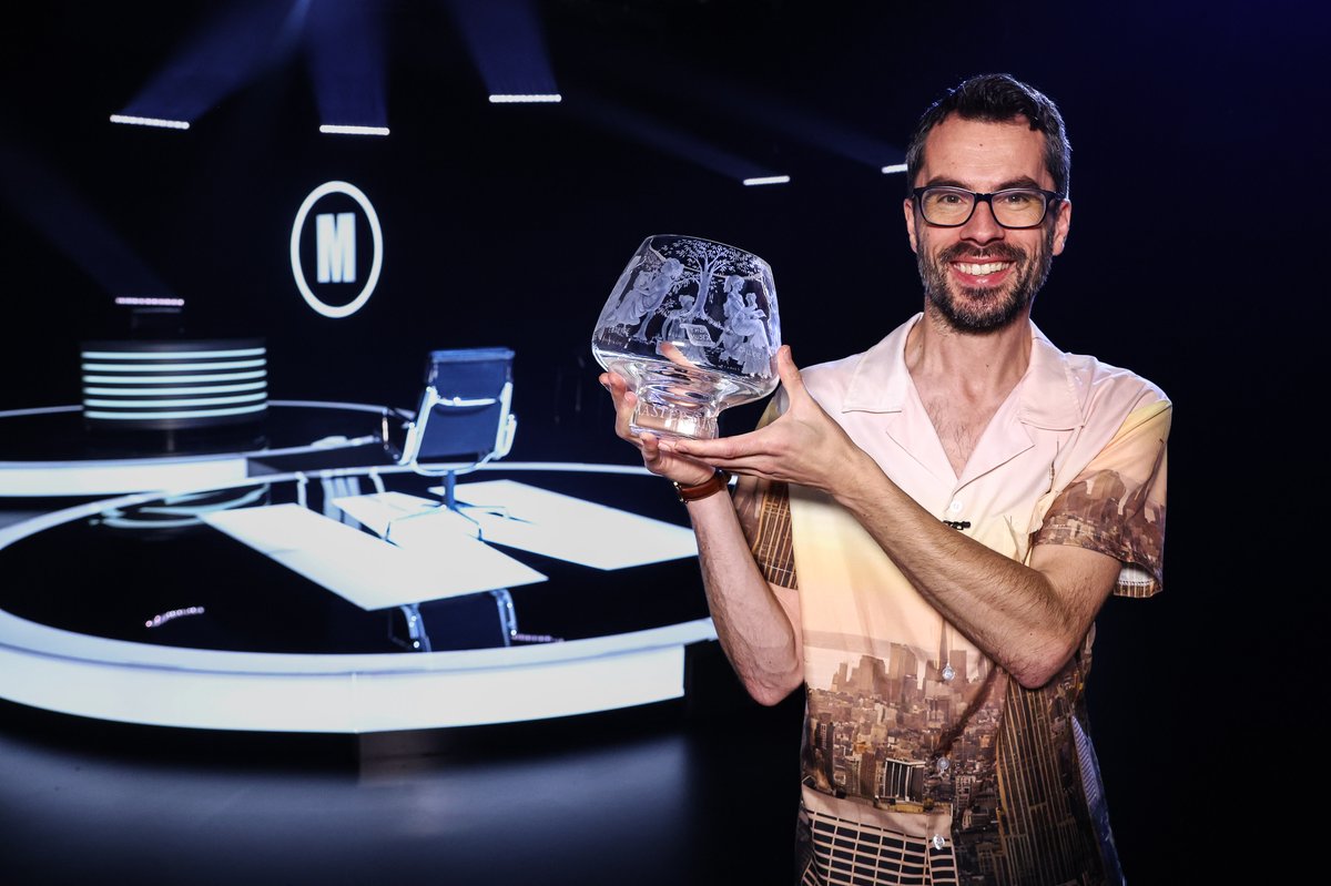 Mastermind (@mastermindquiz) on Twitter photo A huge congratulations to the 2025 #Mastermind Champion, John Robinson! And a big thanks to all of the contenders across the series. If you missed last night's thrilling finale, catch it on <a href="/BBCiPlayer/">BBC iPlayer</a> here: bbc.co.uk/iplayer/episod… A huge congratulations to the 2025 #Mastermind Champion, John Robinson! And a big thanks to all of the contenders across the series. If you missed last night's thrilling finale, catch it on <a href="/BBCiPlayer/">BBC iPlayer</a> here: bbc.co.uk/iplayer/episod…