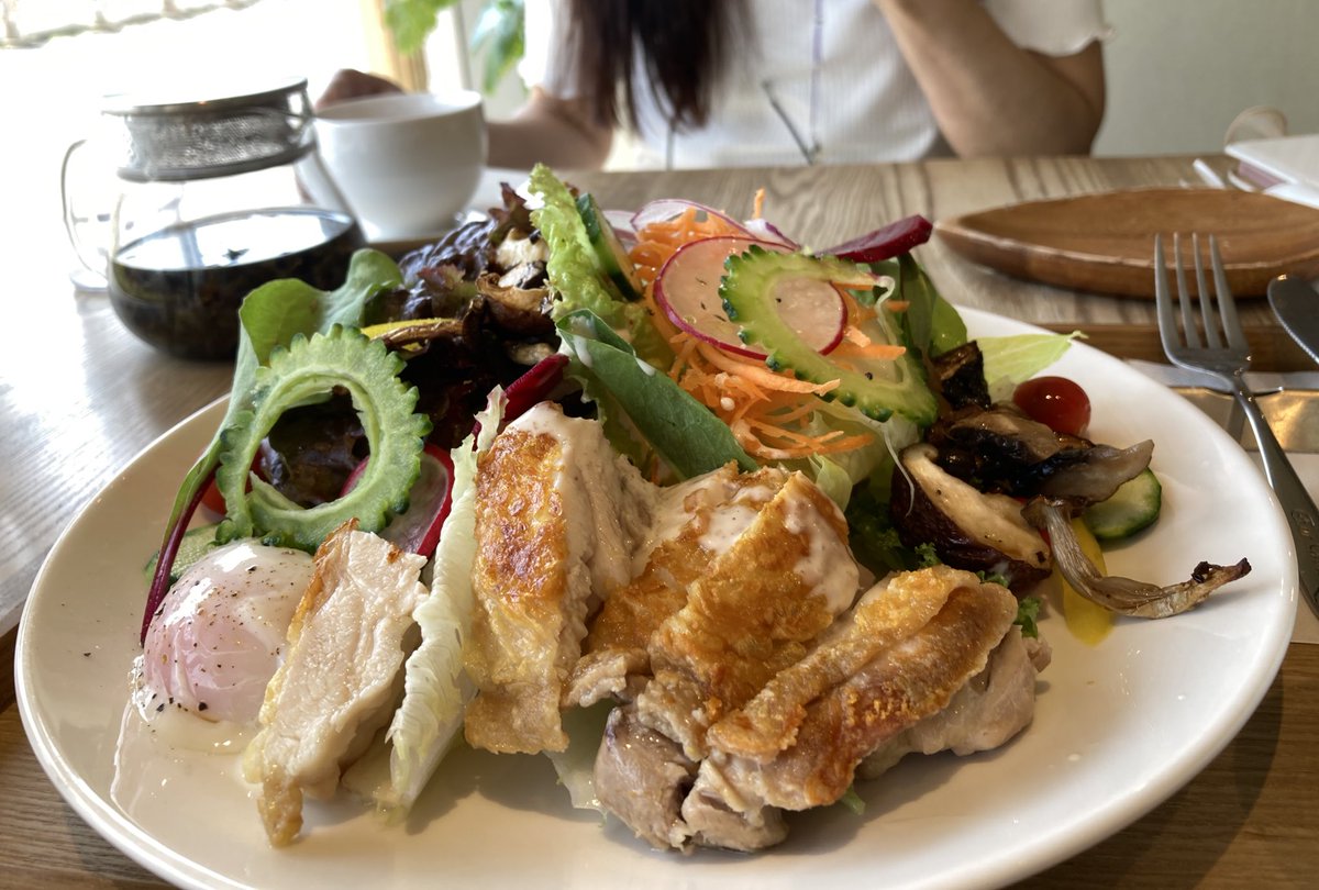 meloooncyan's tweet photo. 行きたい！という方とcookee成増さんふたたび🍽️。
その後続けて別の方と、打ち合わせもさせていただきました☕️
やっぱりどれも美味しいんです…✨
来週も行きたい！という方とランチに伺います。
東武東上線成増駅🚃行きたい方、ご一緒します。お声がけください笑
#cookee
#ぱにぱにごはん https://t.co/EG7Go7IVBy