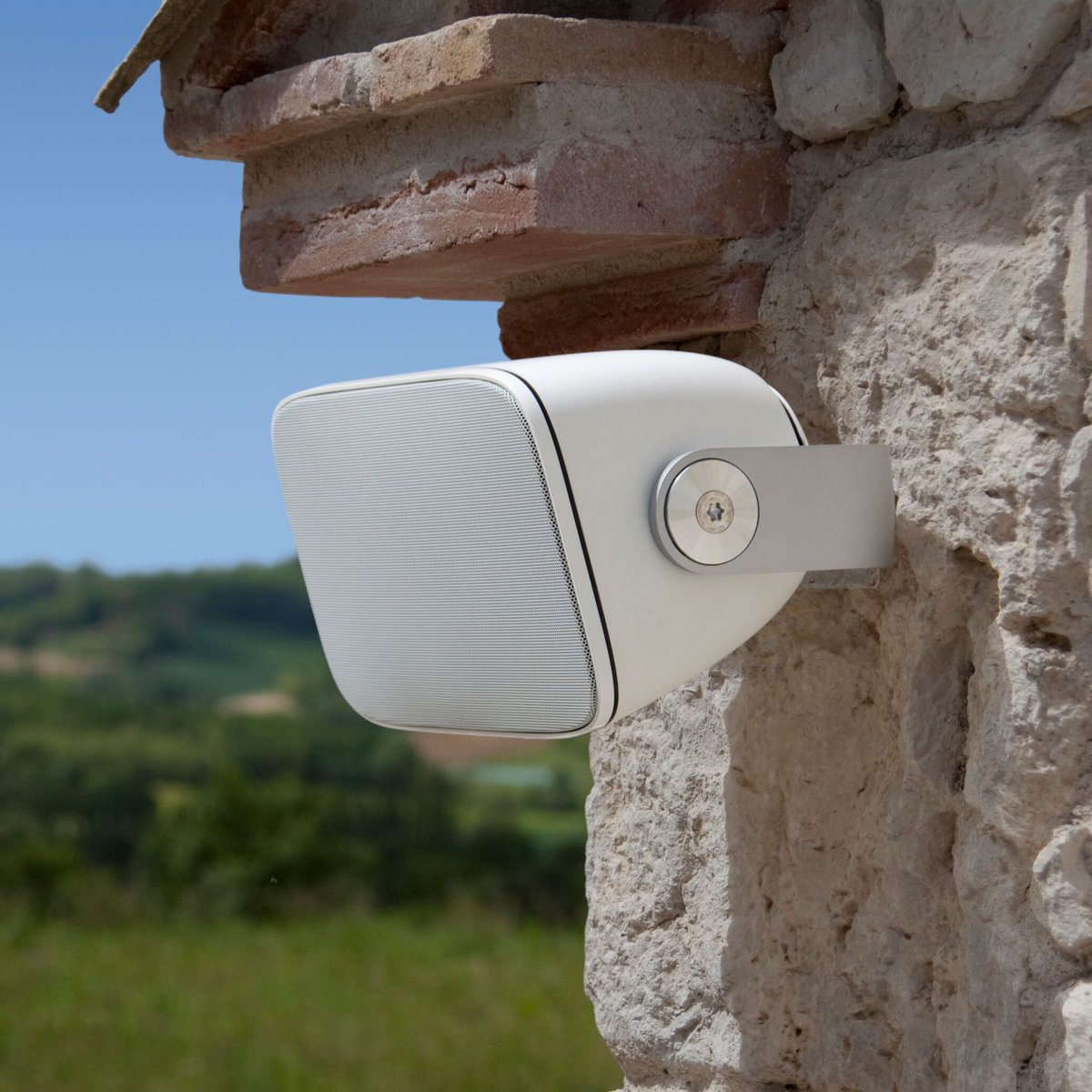 AWE Europe Ltd (@awe_europe) on Twitter photo Powerful <a href="/BowersWilkins/">Bowers & Wilkins</a> sound for every outdoor space with the AM-1 Architectural Speakers.
The weather-resistant AM-1 speakers deliver all year-round performance and can be mounted vertically or horizontally with 220 degree rotation.
Exclusive savings available on this range - Powerful <a href="/BowersWilkins/">Bowers & Wilkins</a> sound for every outdoor space with the AM-1 Architectural Speakers.
The weather-resistant AM-1 speakers deliver all year-round performance and can be mounted vertically or horizontally with 220 degree rotation.
Exclusive savings available on this range -