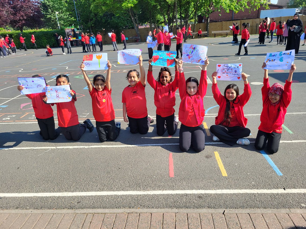 Mrs Wood (@missbakewell1) on Twitter photo What a fantastic morning for our Fun Run! Lots of amazing running and inspirational spectating! <a href="/CliftonPrim/">CliftonPrimary</a> <a href="/CliftonSGO/">CliftonSGO</a> <a href="/TeachersRunClub/">TeachersRunClub</a> What a fantastic morning for our Fun Run! Lots of amazing running and inspirational spectating! <a href="/CliftonPrim/">CliftonPrimary</a> <a href="/CliftonSGO/">CliftonSGO</a> <a href="/TeachersRunClub/">TeachersRunClub</a>