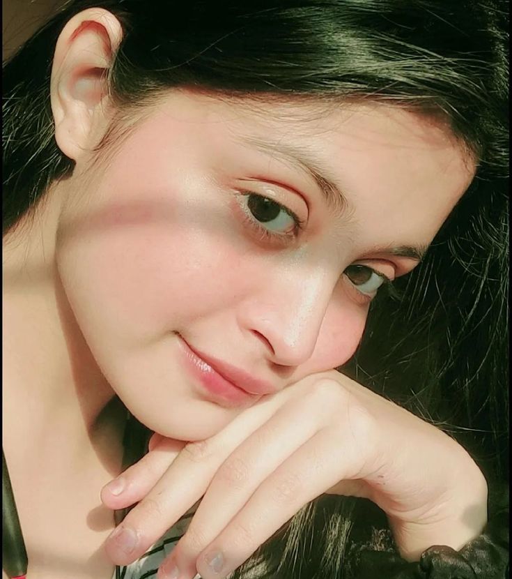 Anupanjali_28's tweet image. अर्ज किया है..
बेशक ख्वाहिश चांद 🌜 की करो ..!
मगर कुबूल उसके दाग भी करो ..!! 😍

#goodnight 
#Simplelook