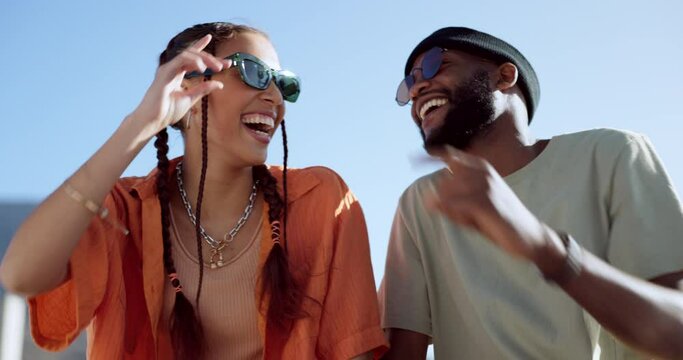 NatEyeInstitute's tweet image. There’s a lot to like about #sunglasses: The improved vision on bright days. The protection from UV rays. The look. 😎 But what about the potential risks if you don’t use them? @MDAndersonCancer is here to help:   #EyeHealth #HVM

brnw.ch/21wSNq4