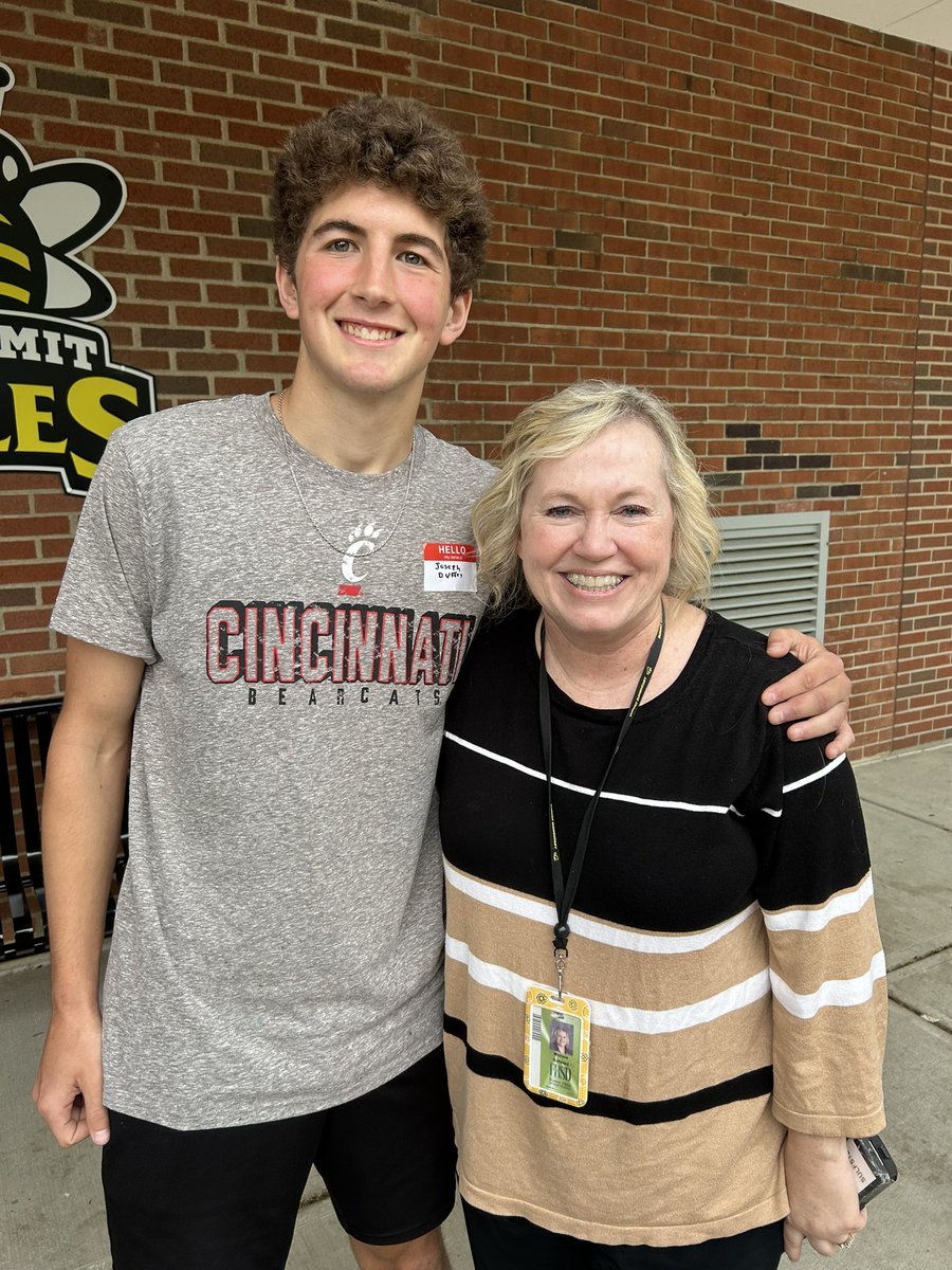 SummitElementaryFHSD tweet media