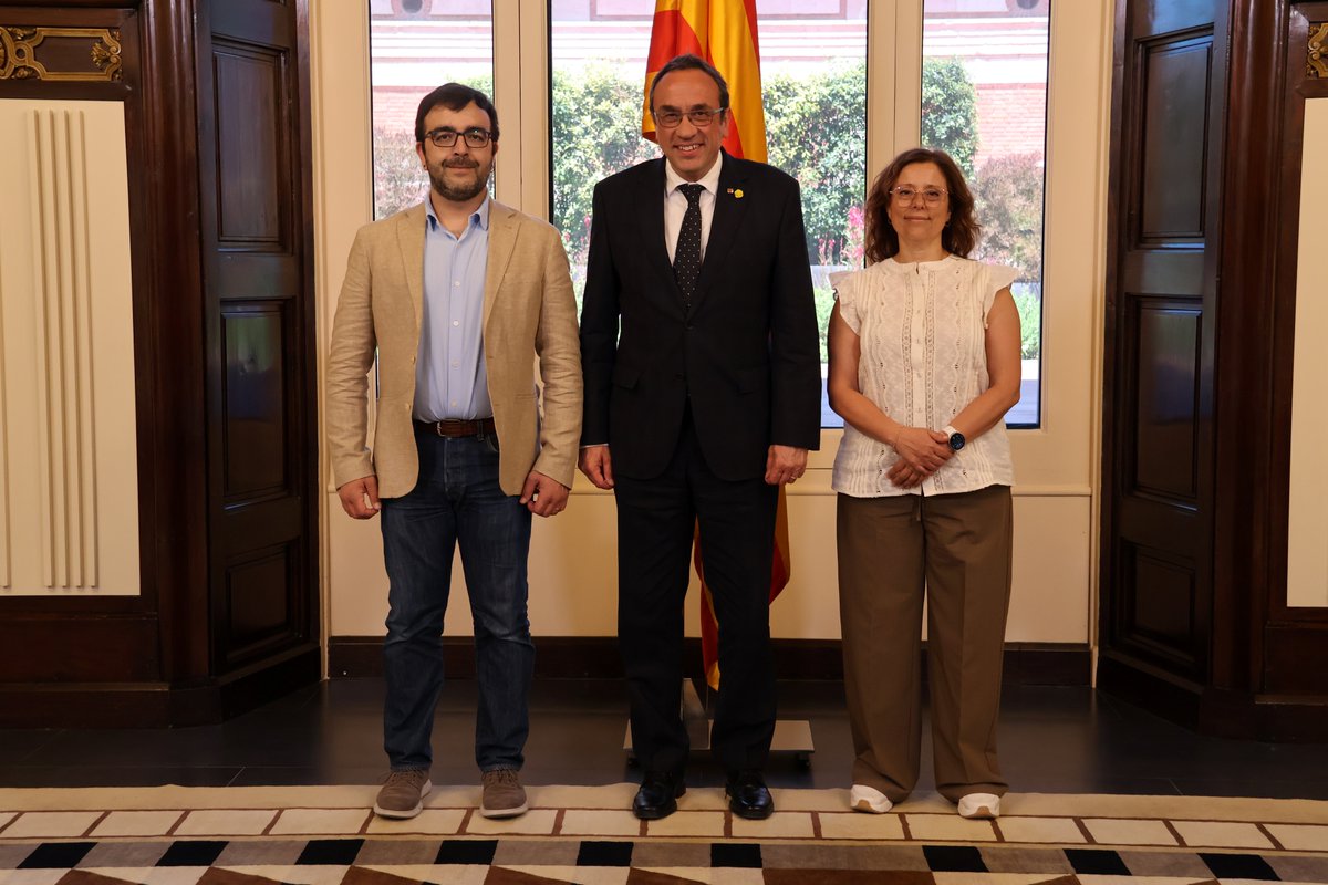 Col·legi d'Infermeres i Infermers de BCN (COIB) (@coibarcelona) on Twitter photo El president del COIB, <a href="/BorjaManzanares/">Borja Manzanares 👨👩👧👦 🅰️1️⃣</a>, i la vicepresidenta, <a href="/MerSenshi/">Mercedes Guerrero</a>, es reuneixen amb el president del <a href="/parlamentcat/">Parlament de Catalunya</a>, <a href="/joseprull/">Josep Rull i Andreu</a>, per traslladar la importància de reconèixer les especialitats en el sistema de salut i el rol fonamental que ocupen les infermeres en el sistema El president del COIB, <a href="/BorjaManzanares/">Borja Manzanares 👨👩👧👦 🅰️1️⃣</a>, i la vicepresidenta, <a href="/MerSenshi/">Mercedes Guerrero</a>, es reuneixen amb el president del <a href="/parlamentcat/">Parlament de Catalunya</a>, <a href="/joseprull/">Josep Rull i Andreu</a>, per traslladar la importància de reconèixer les especialitats en el sistema de salut i el rol fonamental que ocupen les infermeres en el sistema