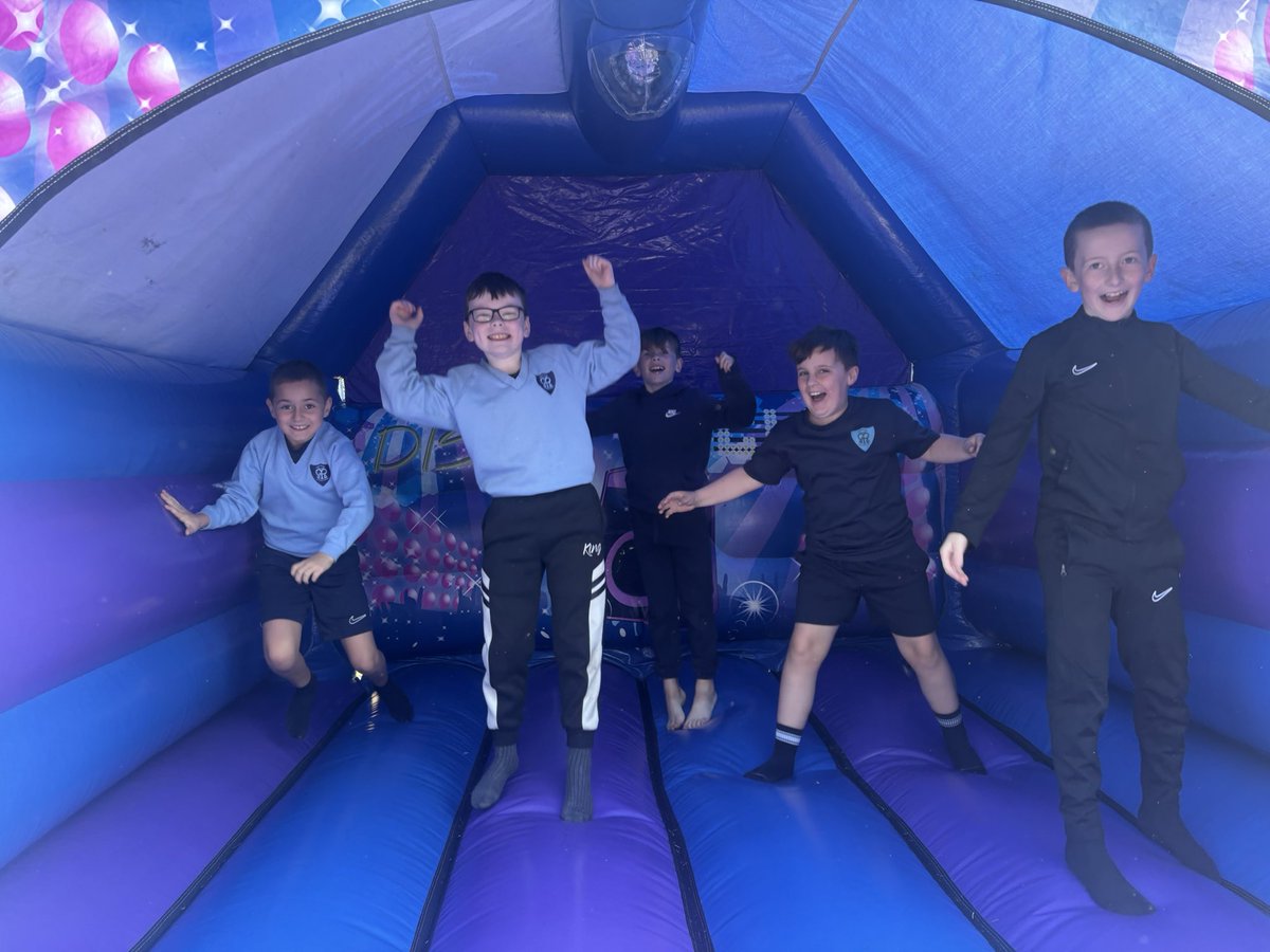 MissCrawford0's tweet photo. Primary 5 had a fantastic start to their Tuesday morning! Big smiles all round on the bouncy castle😁

Thank you to our parent council for this opportunity. #StMaryshealthweek https://t.co/rKgc22uU4Y