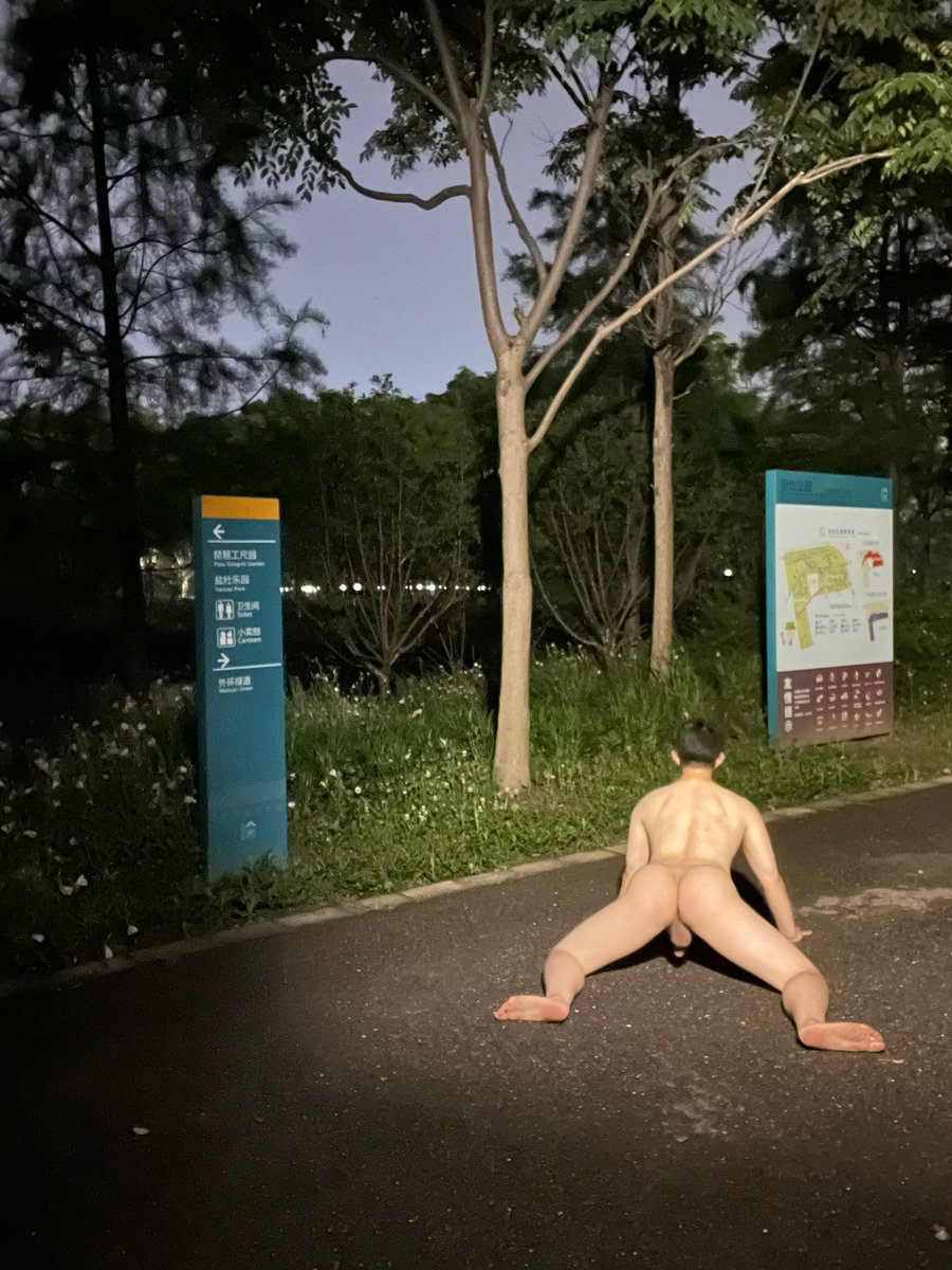kucha228's tweet photo. 夏天适合在野外交配 #野裸 #野战 #户外 #天体 https://t.co/h8yiqRetNw