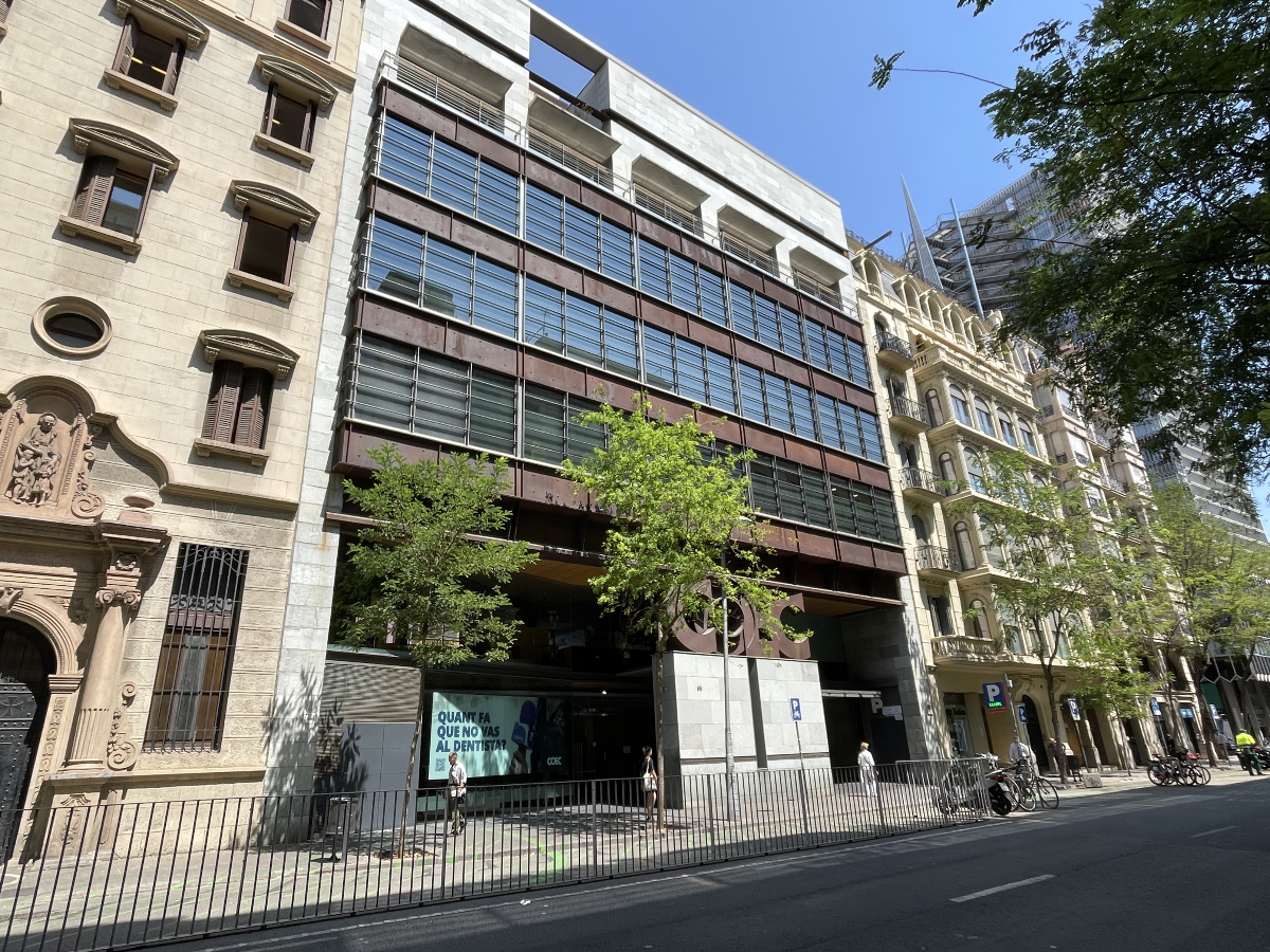 ✅ La Justícia confirma que Vitaldent va fer publicitat il·lícita emprant un famós per promocionar tractaments d'ortodòncia, i reconeix la legitimitat del COEC per actuar en defensa de la professió.

ℹ️ Tota la informació: coec.cat/ca/noticies/ju…

#TotsSomCOEC