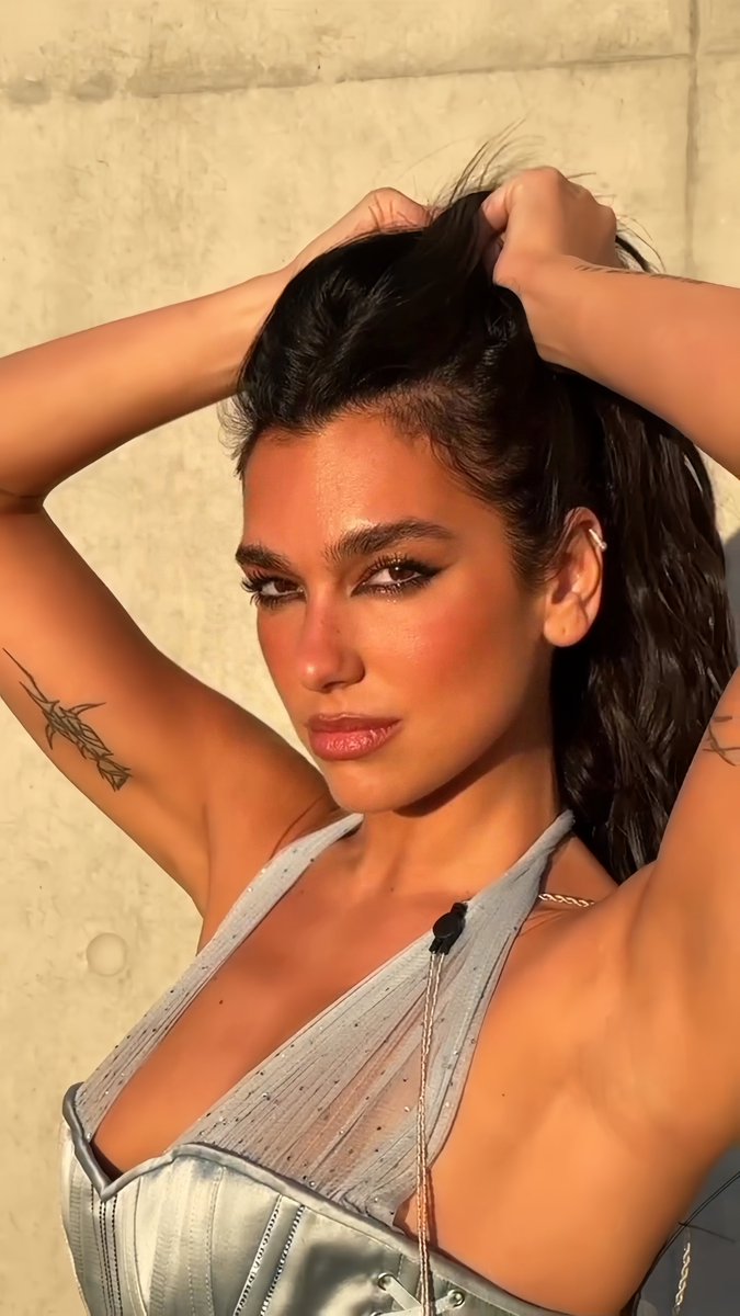 addictionlipa's tweet image. DUA LIPA, I'M SPEECHLESS