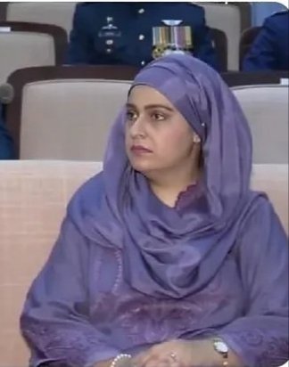 ShahzaibHuYawr's tweet image. Sniper sniper sniper      wifey wifey wifey