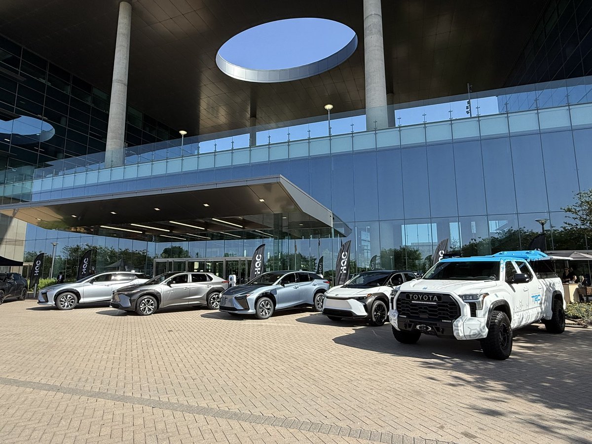 MikeWayland's tweet image. Here at Toyota’s U.S. HQ for the first time. Really nice campus.