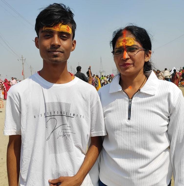 RushLogYT's tweet photo. @nipunmarya Mom and Child the World classic powerhouse of unconditional love and unstoppable teamwork.She's the strategist with wisdom,you're the energy with drive.Together, you take on chaos, comfort, and everything in between. #DynamicDuo #iQOONeo10
@NikhilJ54234438 @Aojeshhh @TechSAM009 https://t.co/WgTZl7RXo9