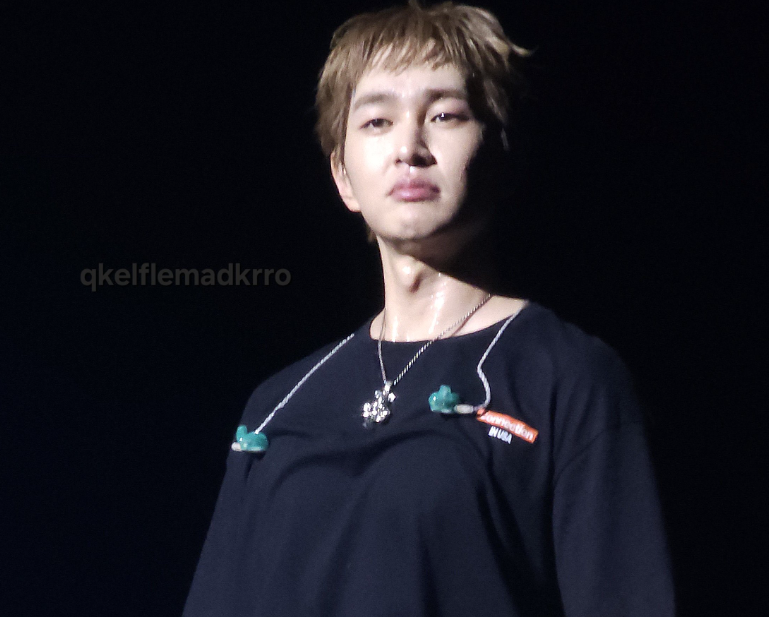 sexyjinki's tweet photo. #ONEW #온유 #オニュ https://t.co/JhJqTJpvoo