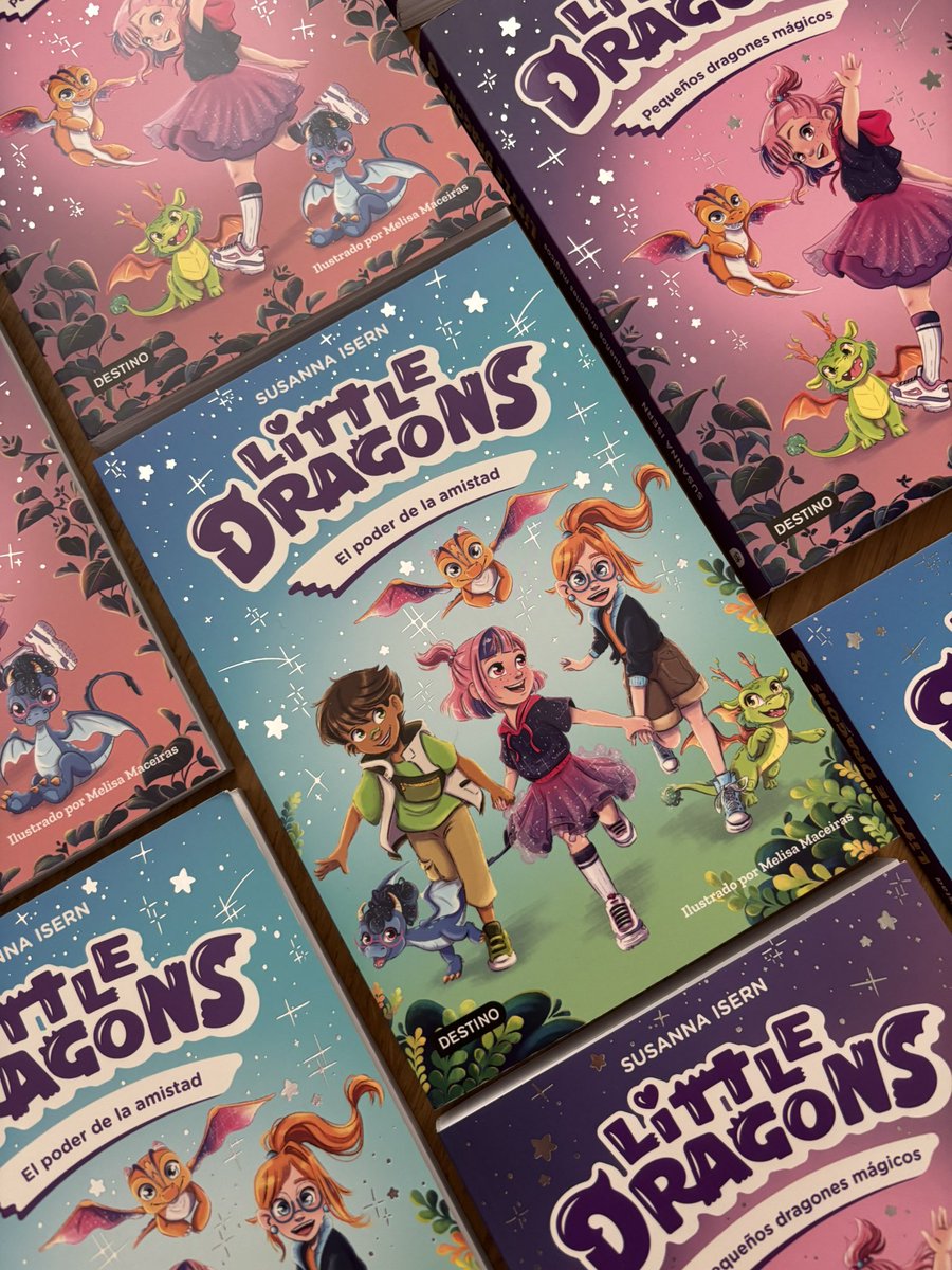 melimsart's tweet photo. ✨¡Por fin!
Después de mucho trabajo, cariño e ilusión, os puedo presentar Little Dragons, una colección infantil escrita por la maravillosa @SusannaIsern 😍ilustrada por moi 🤣 y publicada por Destino. 🧡
¡Desde ya en librerías! 📚
Millones de gracias y ¡Bienvenidxs a Dragalia! https://t.co/01KBpfC9xR
