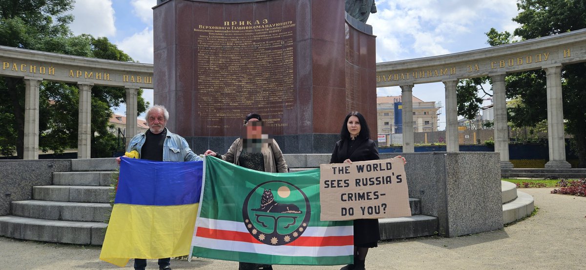 At the monument to the Soviet soldier in Vienna, topped with a portrait with the inscription "80 years of Victory" and two heroic flags - Ukraine and the Chechen Republic of Ichkeria. These flags are symbols of the peoples who became victims of the new Russian aggression.
