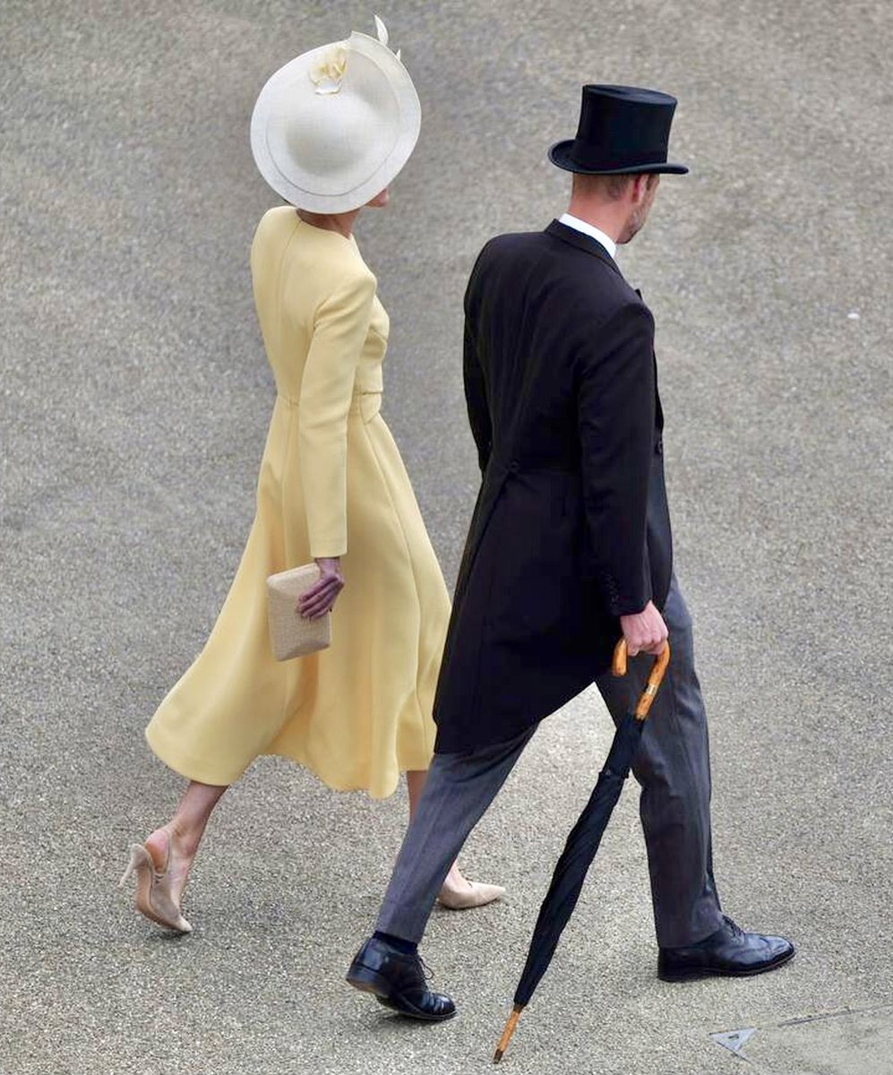 RoyallyBelle_'s tweet image. The always elegant Prince and Princess of Wales this afternoon 😍