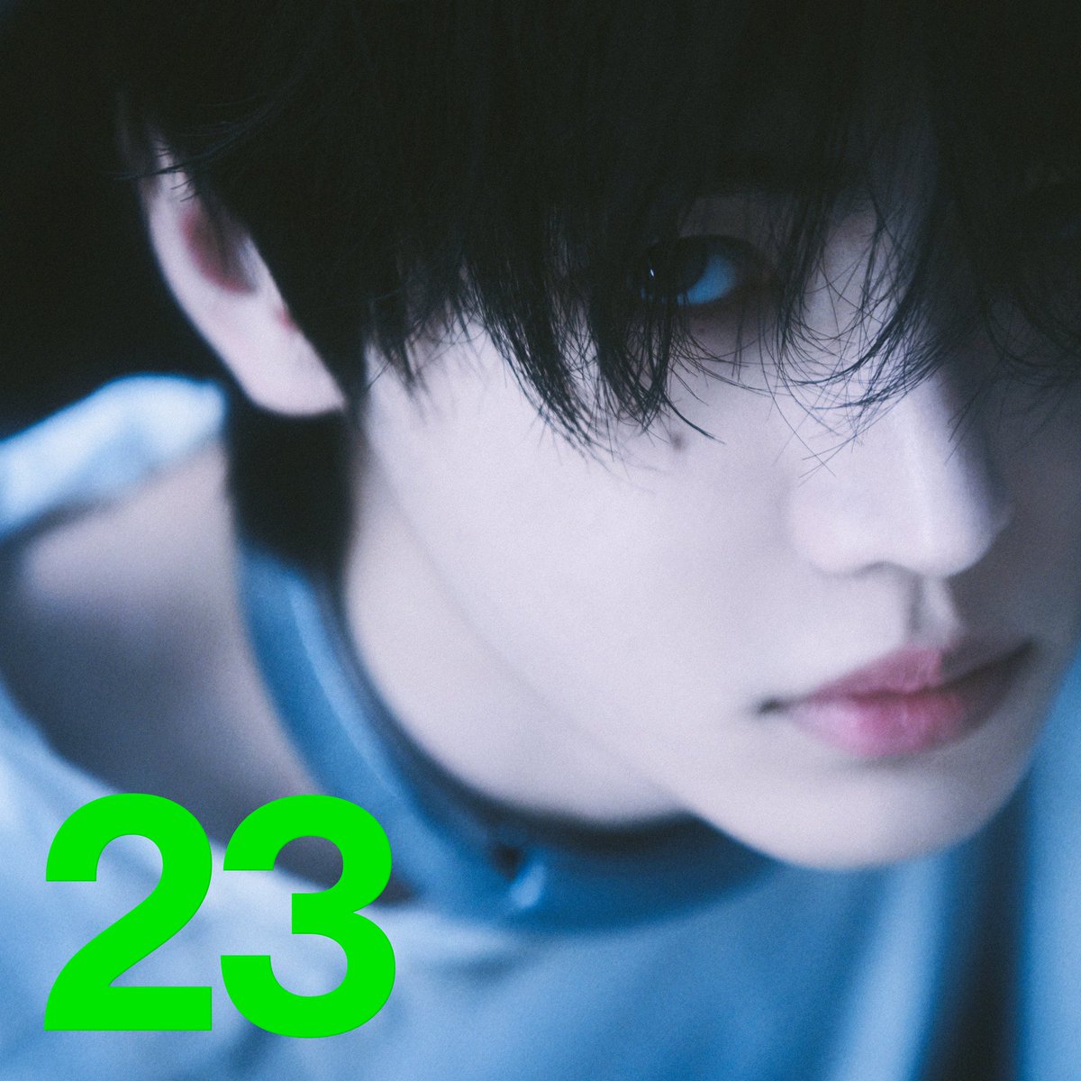 sunghoomhh's tweet photo. They call me Subject 23, but I remember a name—faint, like breath on glass. The collar hums, tightening when I think too loud. They study my silence, but it’s the quiet inside that’s loudest. I’m not what they made. Not yet. But something’s waking. https://t.co/urRfECOHas