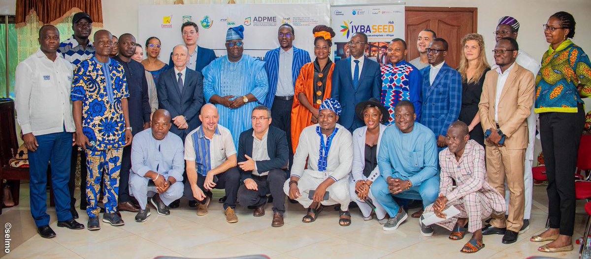 UEauBenin's tweet photo. Lancement du Centre Local pour l'Employabilité et l'Entrepreneuriat #CLEE de la commune d'Abomey Calavi. Ce centre vise à stimuler l’innovation et les opportunités pour la jeunesse béninoise, dans le cadre de l’Initiative “Investing in Young Businesses in Africa” #IYBASEED.🇪🇺 https://t.co/L8gikaInou