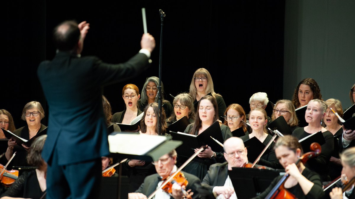 Hear how our singers master two contrasting choral masterworks: Martin's Mass &amp; Brahms' Zigeunerlieder. Experience the beauty and versatility of the human voice! #HamOnt #LiveMusic 

Book your tickets now before they’re gone! zeffy.com/en-CA/ticketin…