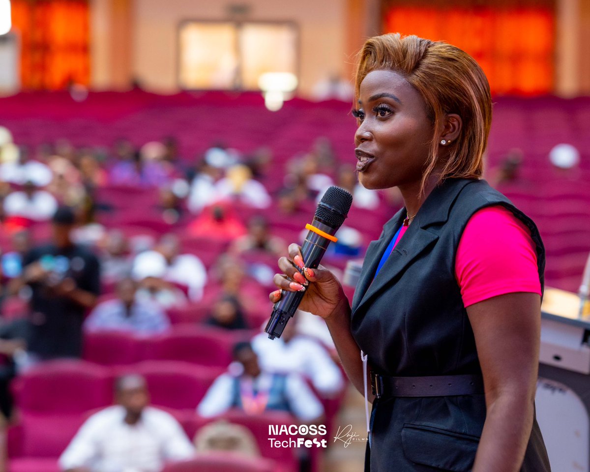 NACOSS_UIL's tweet image. A huge thank you to our amazing lineup of speakers for gracing the stage at #NACOSSTechfest 1.0🤩

From visionary founders to industry trailblazers, these speakers didn’t just share knowledge—they ignited purpose in every attendee!🙌🔥

#NACOSSUnilorin 
#NACOSSSYNC 
#TechForGood