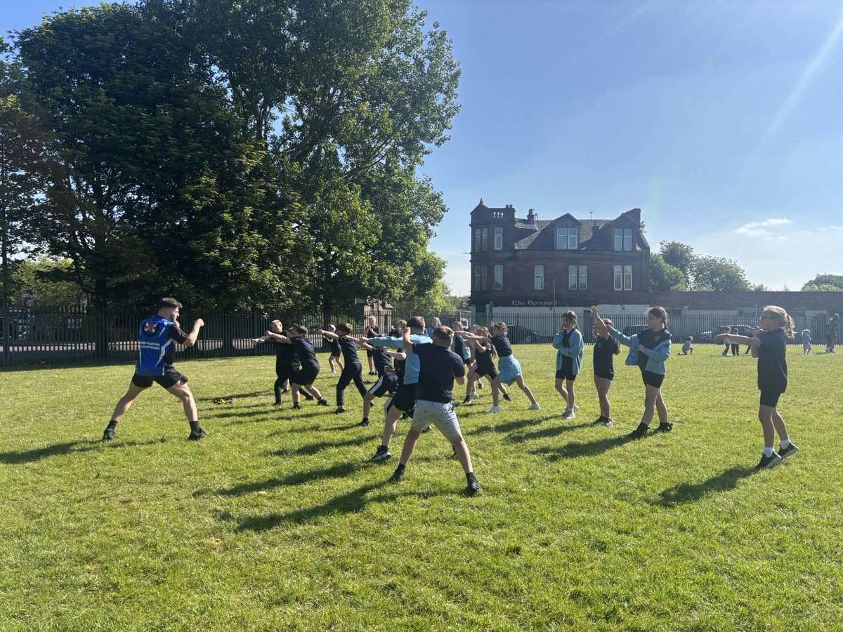 MissCrawford0's tweet photo. Followed by a great taster session with Rivals Gym. 

Primary 5 loved learning about kick boxing and testing their skills 🥊 https://t.co/ONLDo49h4w