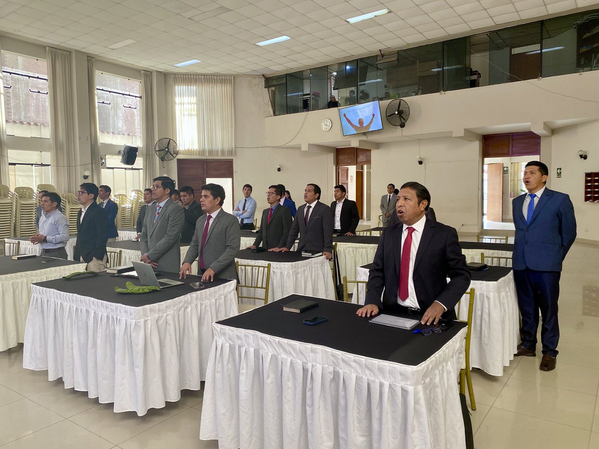 Nos unimos en alabanza y adoración 🎵 a nuestro señor Jesús dando por inicio al “Encuentro de Aspirantes al Ministerio”.

#AspirantesalMinisterio 
#MPN