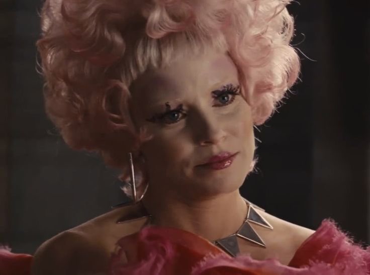 thngergames's tweet photo. ELLE FANNING SERÁ EFFIE TRINKET EM AMANHECER NA COLHEITA, NOVO FILME DE JOGOS VORAZES https://t.co/pKv4U26MWy