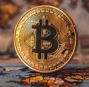 pete_rizzo_'s tweet image. JUST IN: $6 BILLION LUXURY DEVELOPER PROPERTY MARKET GROUP TO ACCEPT #BITCOIN AND CRYPTO FOR FLORIDA CONDO PURCHASES

BTC BECOMING MONEY GLOBALLY 🔥