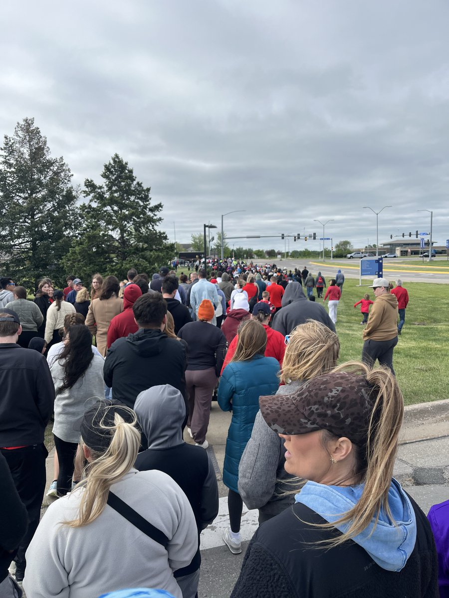 The Weitz Company joined the American Heart Association's 2025 Central Iowa Heart Walk last Saturday to support heart health and raise awareness in the fight against heart disease.

Thank you to our team members who walked and everyone who contributed to this important cause!