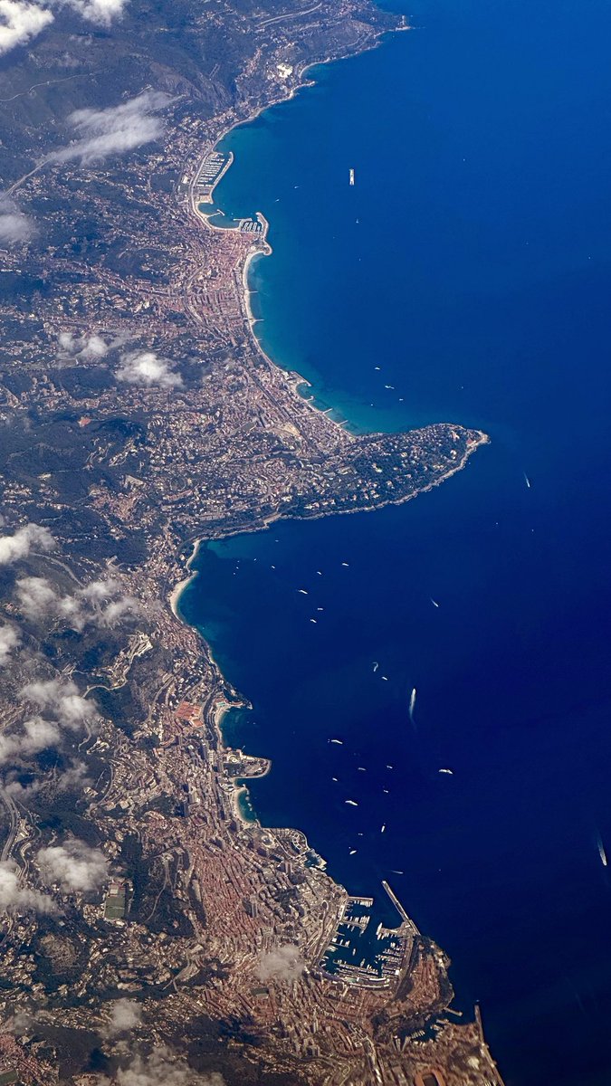 Monaco 🇲🇨 et Menton 🍋, bordés par la Méditerranée 🌊🐟