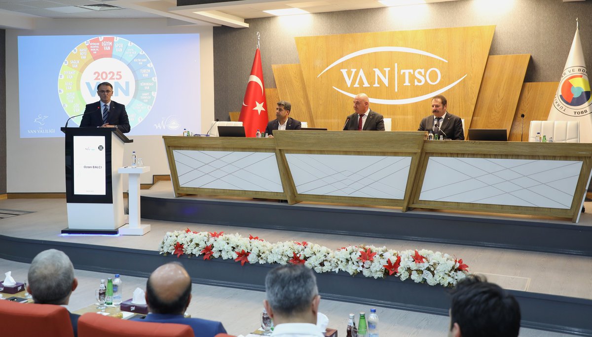 Odamızın Aylık Olağan Meclis Toplantısı; Valimiz ve Büyükşehir Belediyesi Başkan Vekili Sn. Ozan Balcı'nın katılımıyla gerçekleşti. Toplantıda; Meclis, Meslek Komite, Disiplin Kurulu Üyelerimiz, Kadın ve Genç Girişimciler Kurulumuz ve Odamız Organ Üyeleri yer aldı.