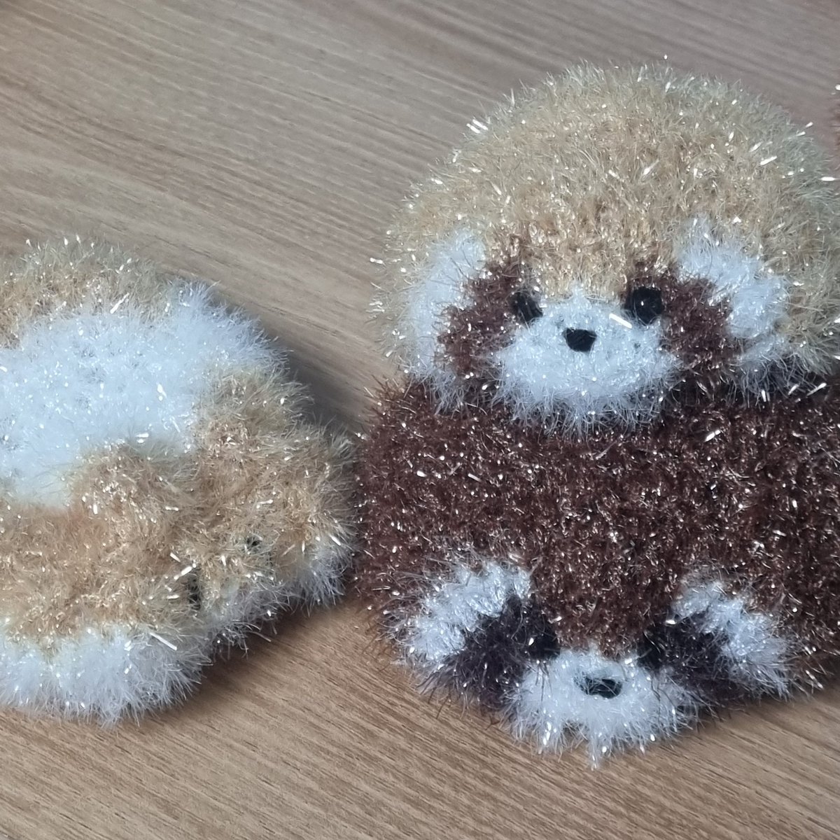 회피용으로 잡았던 코바늘😖