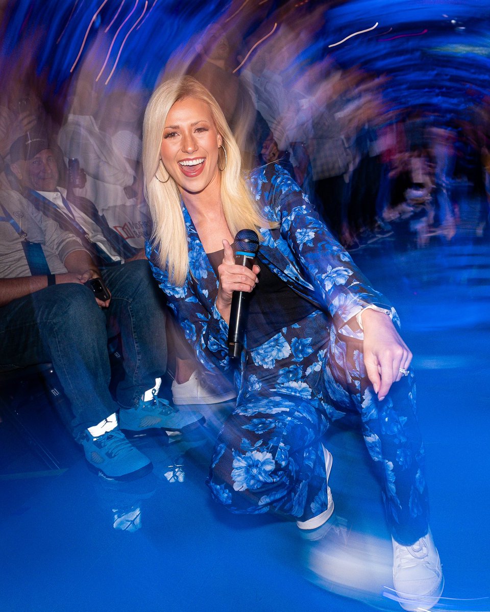 Emily Faith tweet media