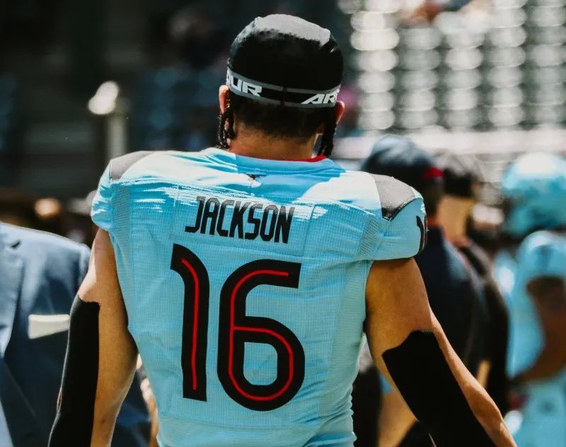 Top 5 <a href="/PFF/">PFF</a> Graded Special Team Players - Week 8;

1. Storey Jackson (SAN) - 92.2
2. Curtis Hodges (ARL) - 90.5
3. Garrett Nelson (SAN) - 80.2
4. DeMarquis Gates (BHAM) - 77.5
5. Kelvin Joseph (DC) - 76.8

*Min 10 Snaps
#UFL | #BetweenTheGoalposts