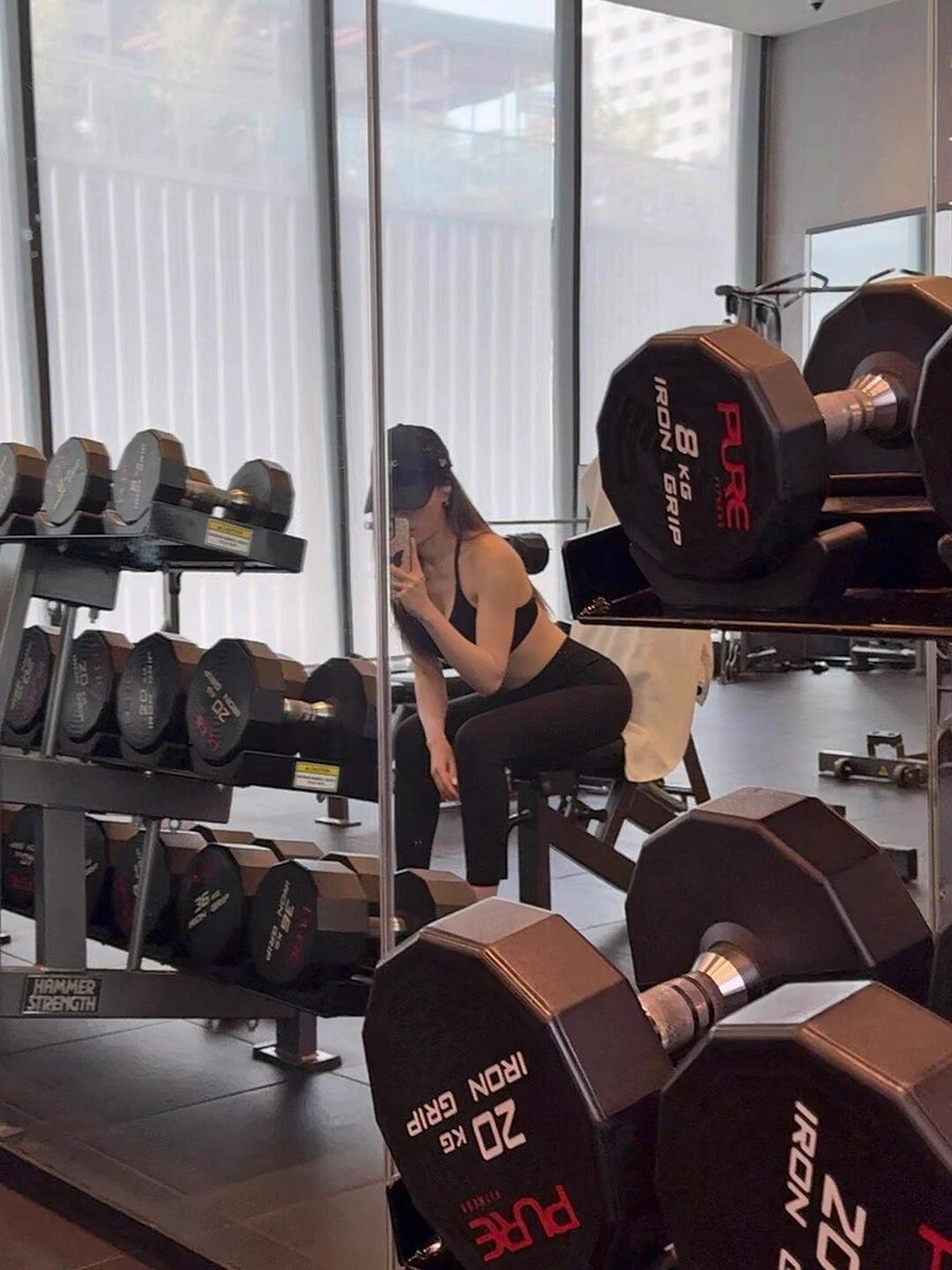 The gym isn’t just a place to work out; it’s where I unleash my potential and build confidence from within. Each session brings me closer to becoming the best version of me—one rep at a time!