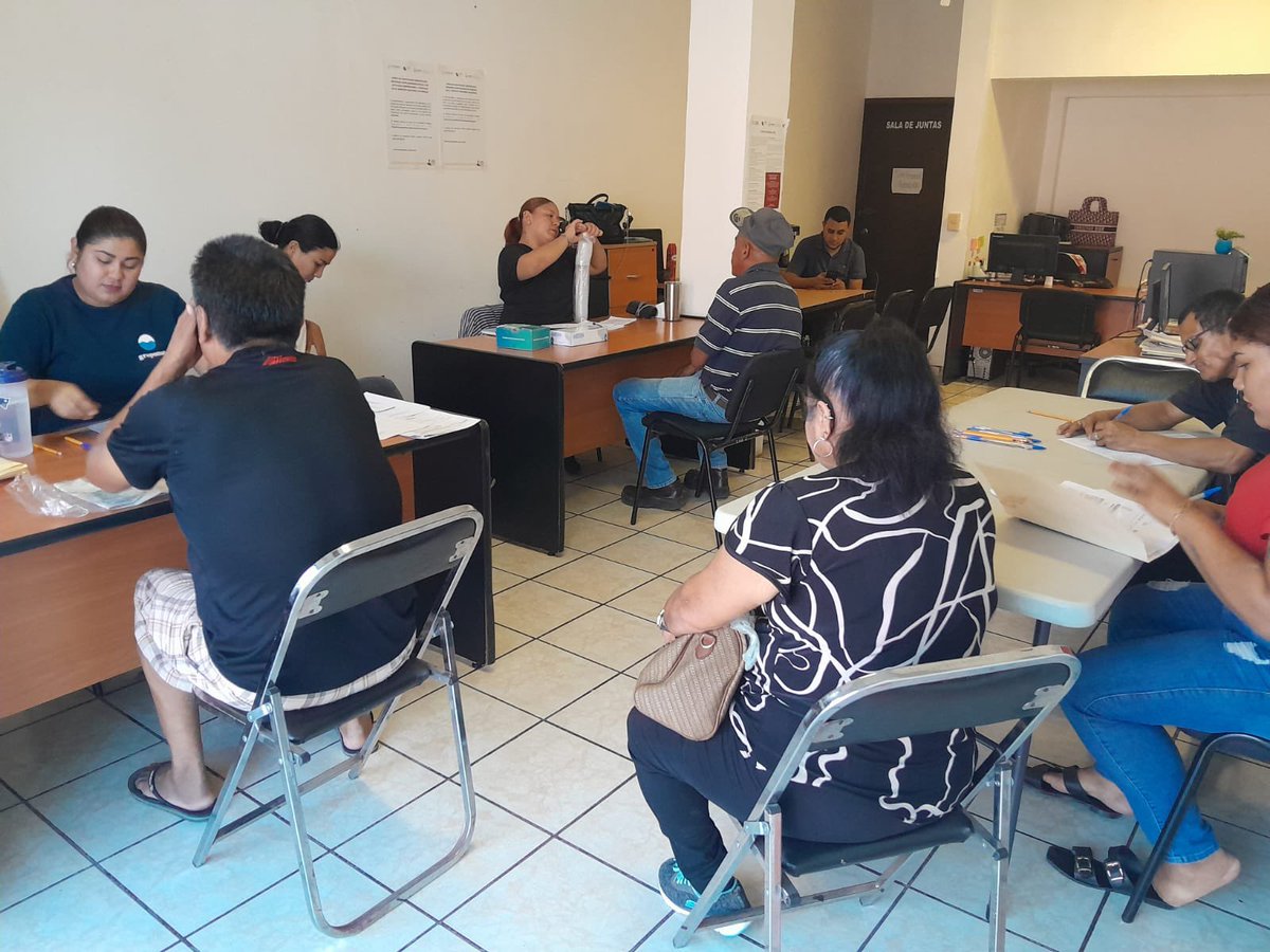 STPS_Colima's tweet photo. 🎯 Grupomar  tiene chamba para ti en #Manzanillo

📅 Reclutamiento en #Tecoman: hoy martes 20 de mayo
📌 Dirección de empleo: Calle Miguel Hidalgo #245, zona centro
🕘 De 9:00 a.m. a 2:00 p.m.

#SNEColima #TrabajoColima #ChambaSiHay #AquíHayChamba https://t.co/U3STQVfjz0