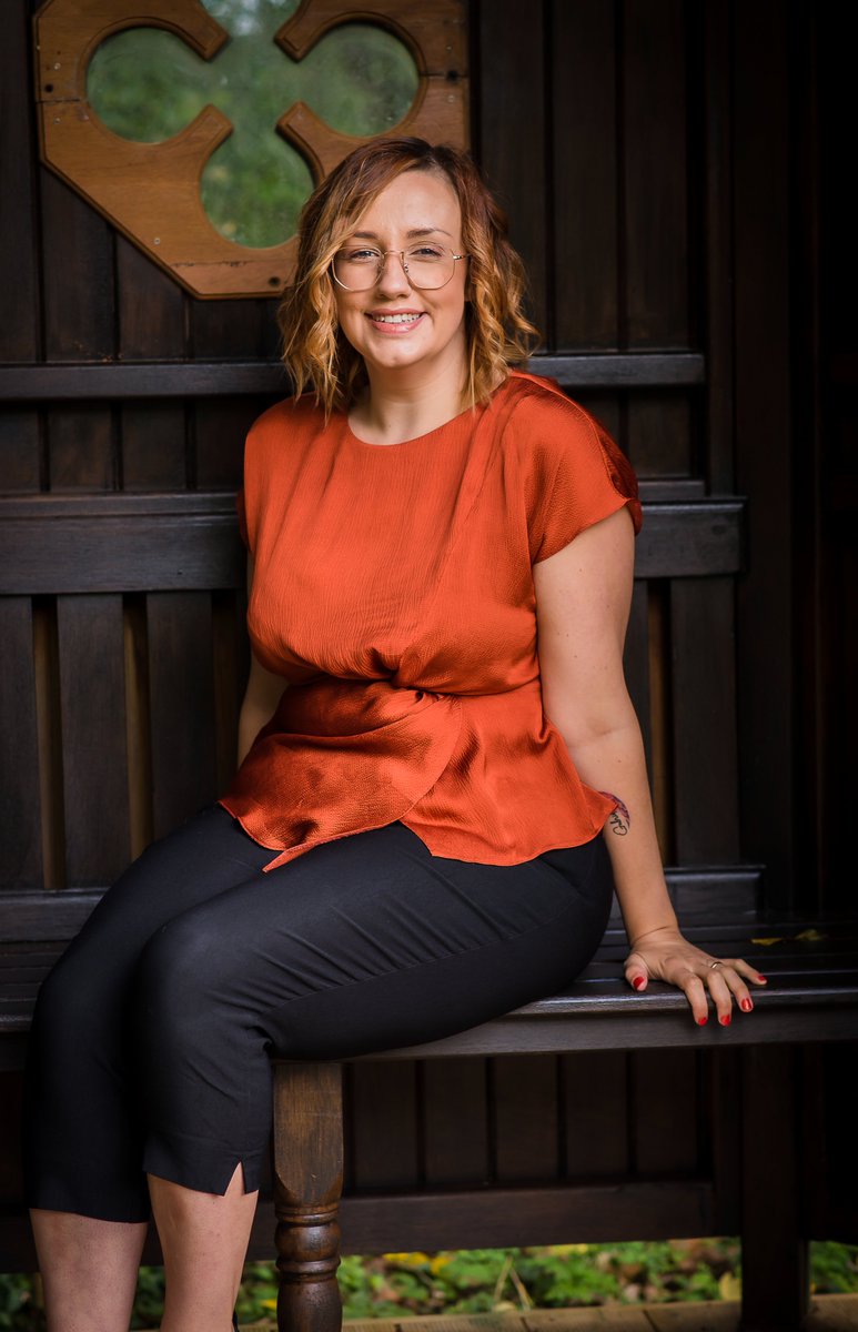 Update Magazine tweet media