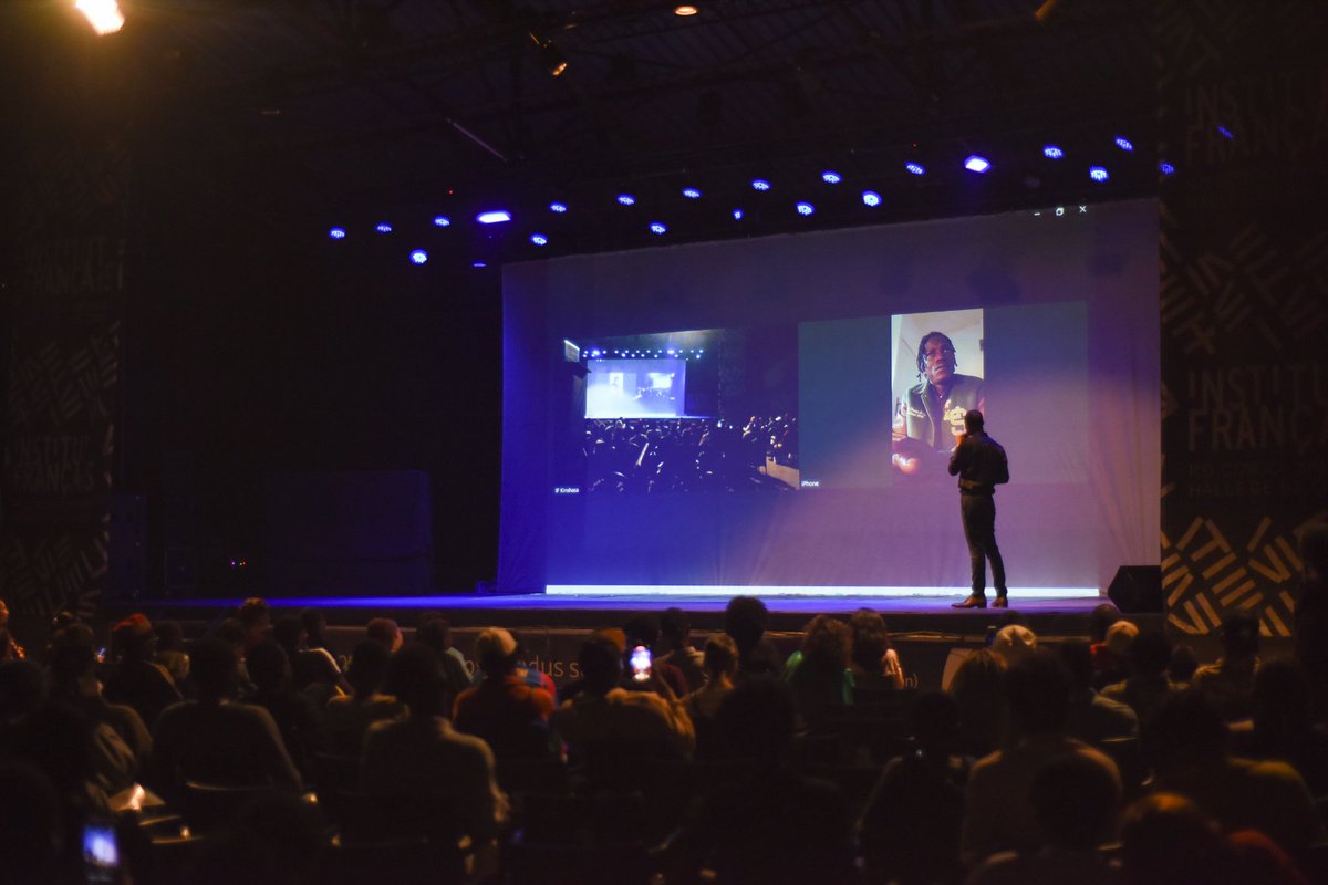 EunicPole's tweet photo. 🎬 Retour sur la soirée d’ouverture du #FFE9 !
Discours officiels 🇫🇷🇪🇺, projection de L’Histoire de Souleymane de Boris Lojkine, échange avec l’acteur Abou Sangaré…
Merci au public venu nombreux pour ce lancement réussi du Festival du Film Européen à Kinshasa ! ✨ https://t.co/t0Hq2XLteq